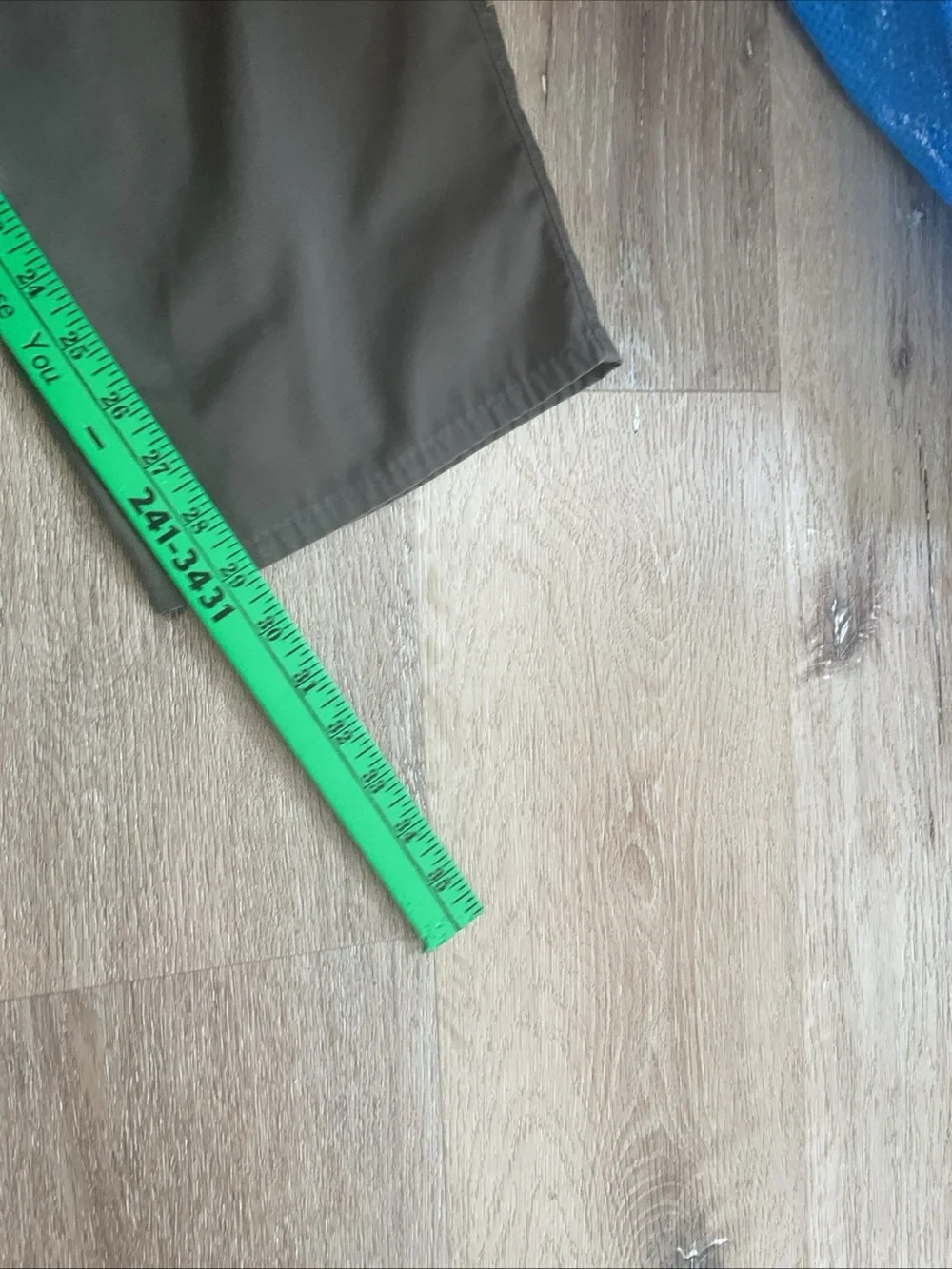 5.11 Tactical - Olive Green Cargo Pants - Utility Pockets - Men’s Size 38